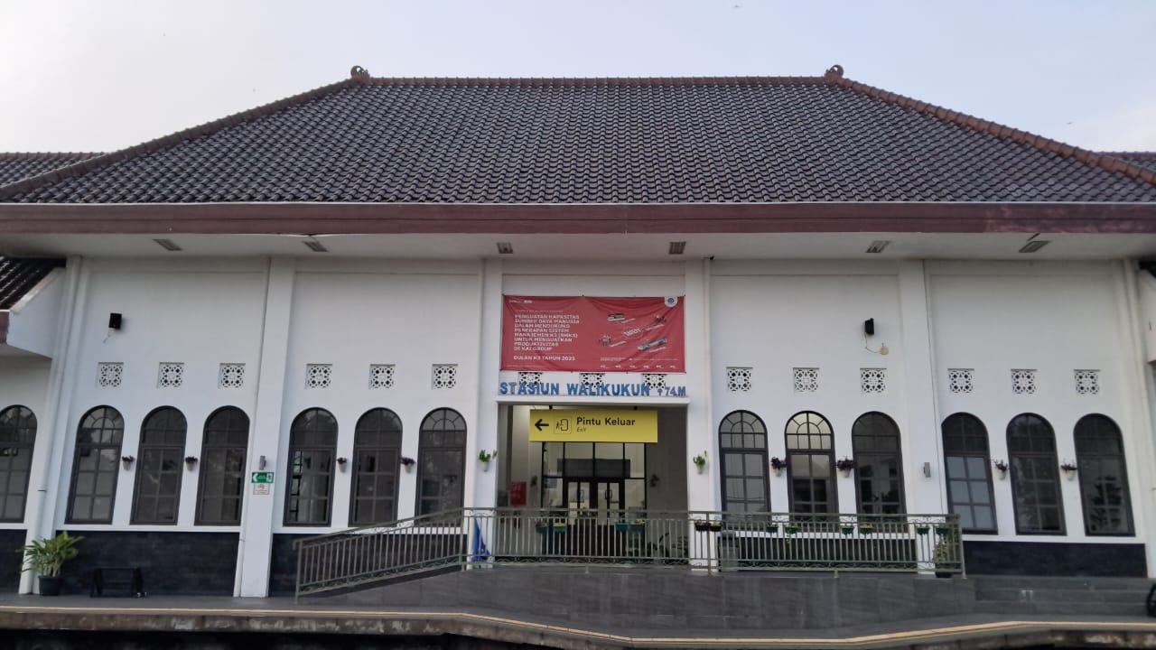 Pagi di Walikukun